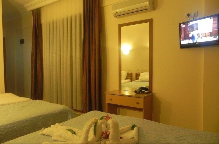 Star Hotel