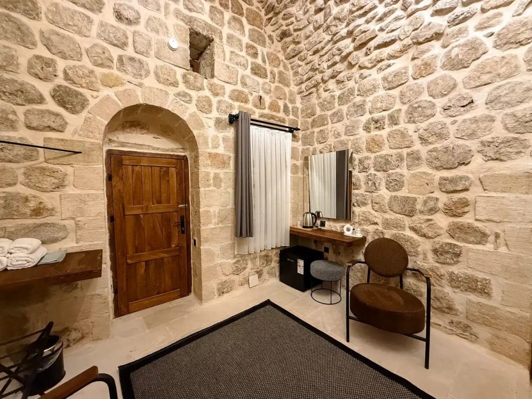 Family Room 202