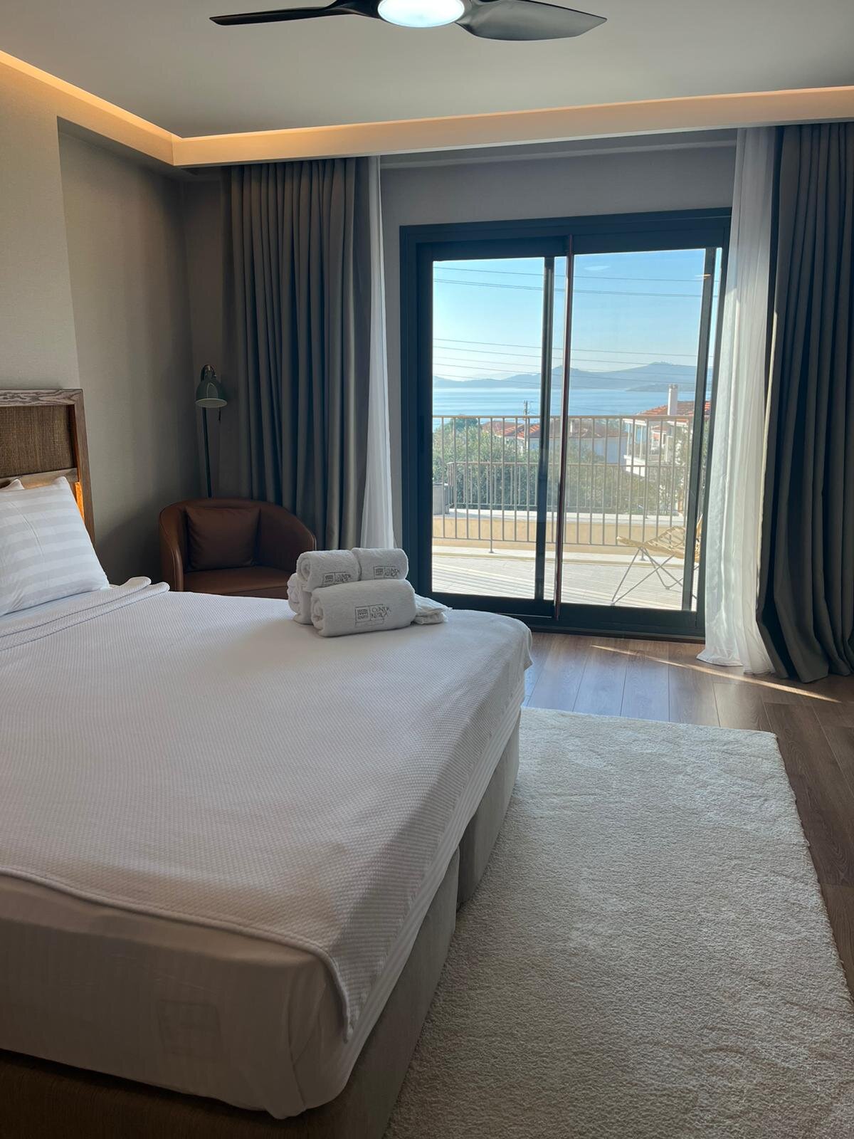 Deluxe Oda, Deniz Manzaralı (3 Kişilik)