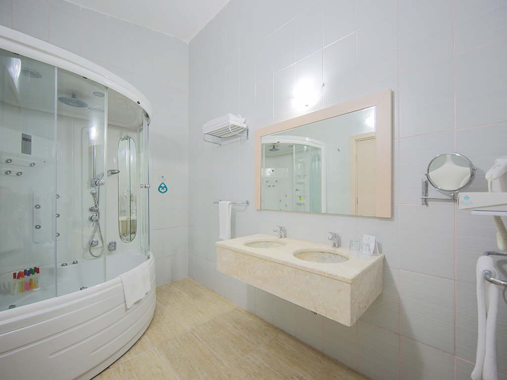 Daima Biz Hotel