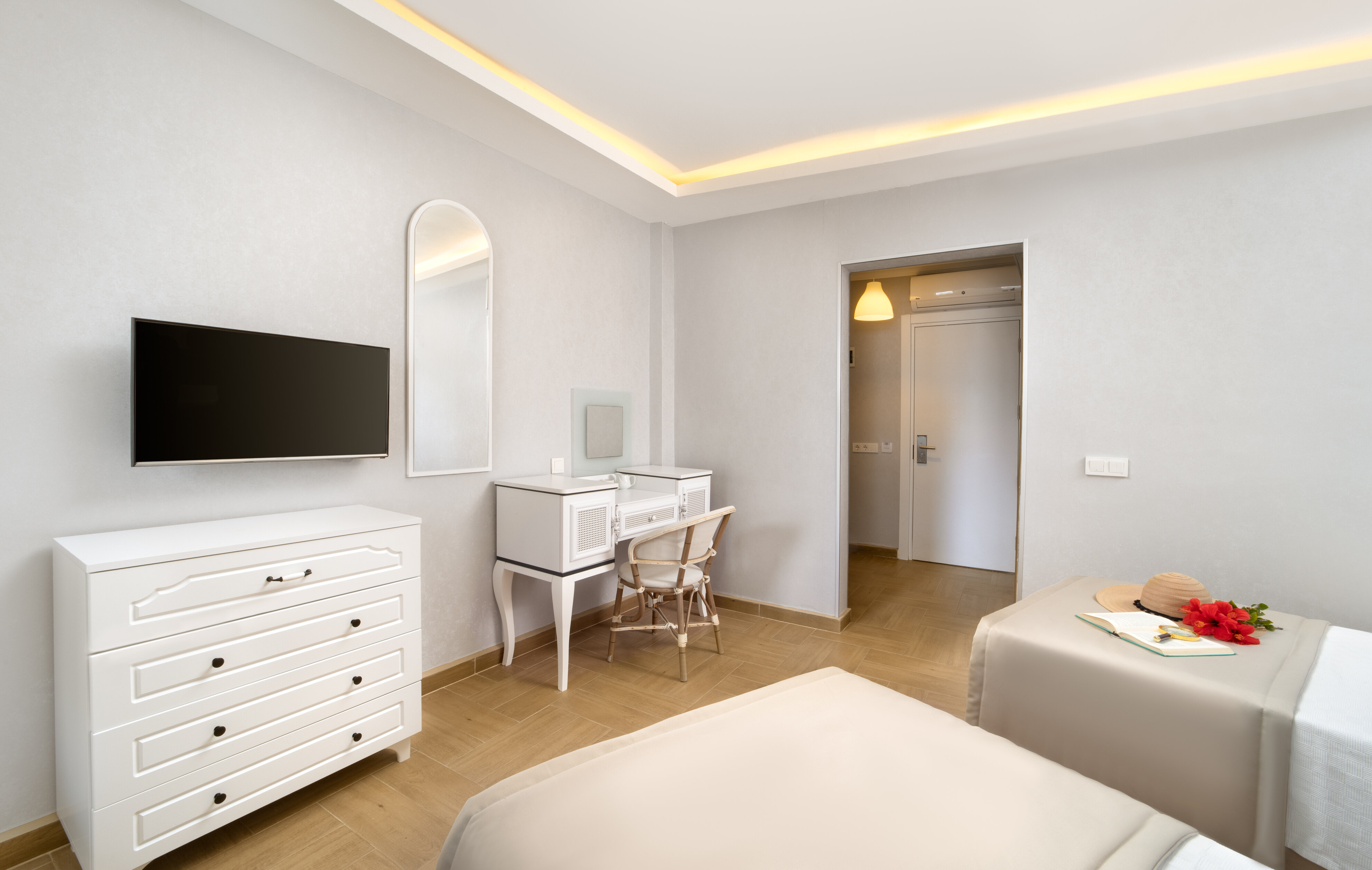 Standart İki Kişilik Deniz Manzaralı Oda