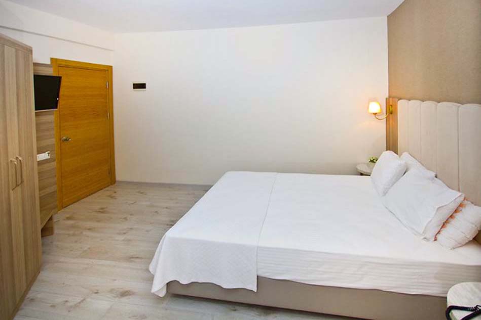 The Hotel 48