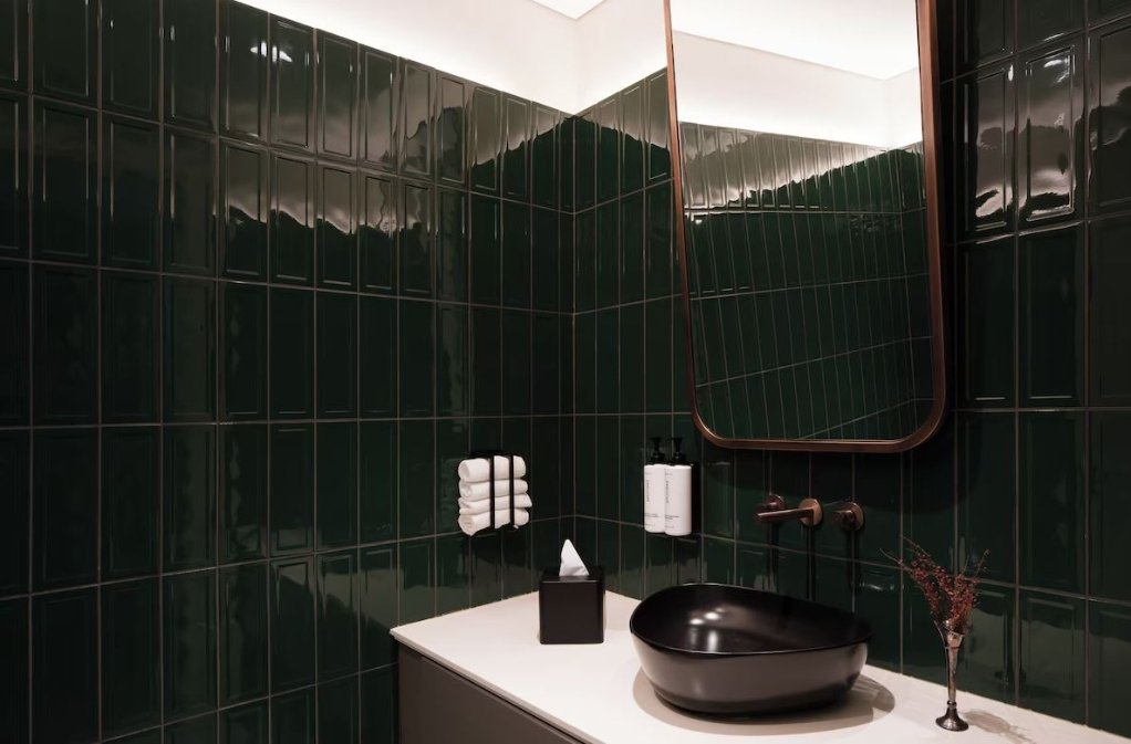 Hovagimyan Hotel and Suites · 44
