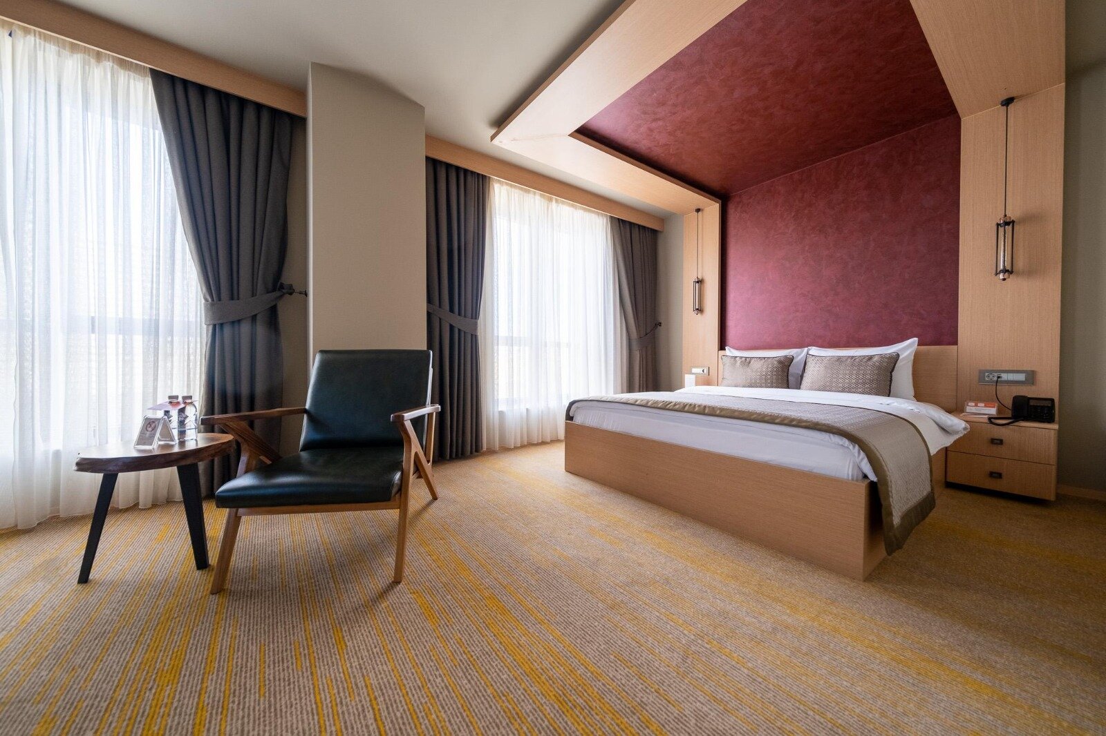 Avec Hotel · 40