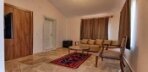 Villa Nehir Manzaralı Suits Görseli