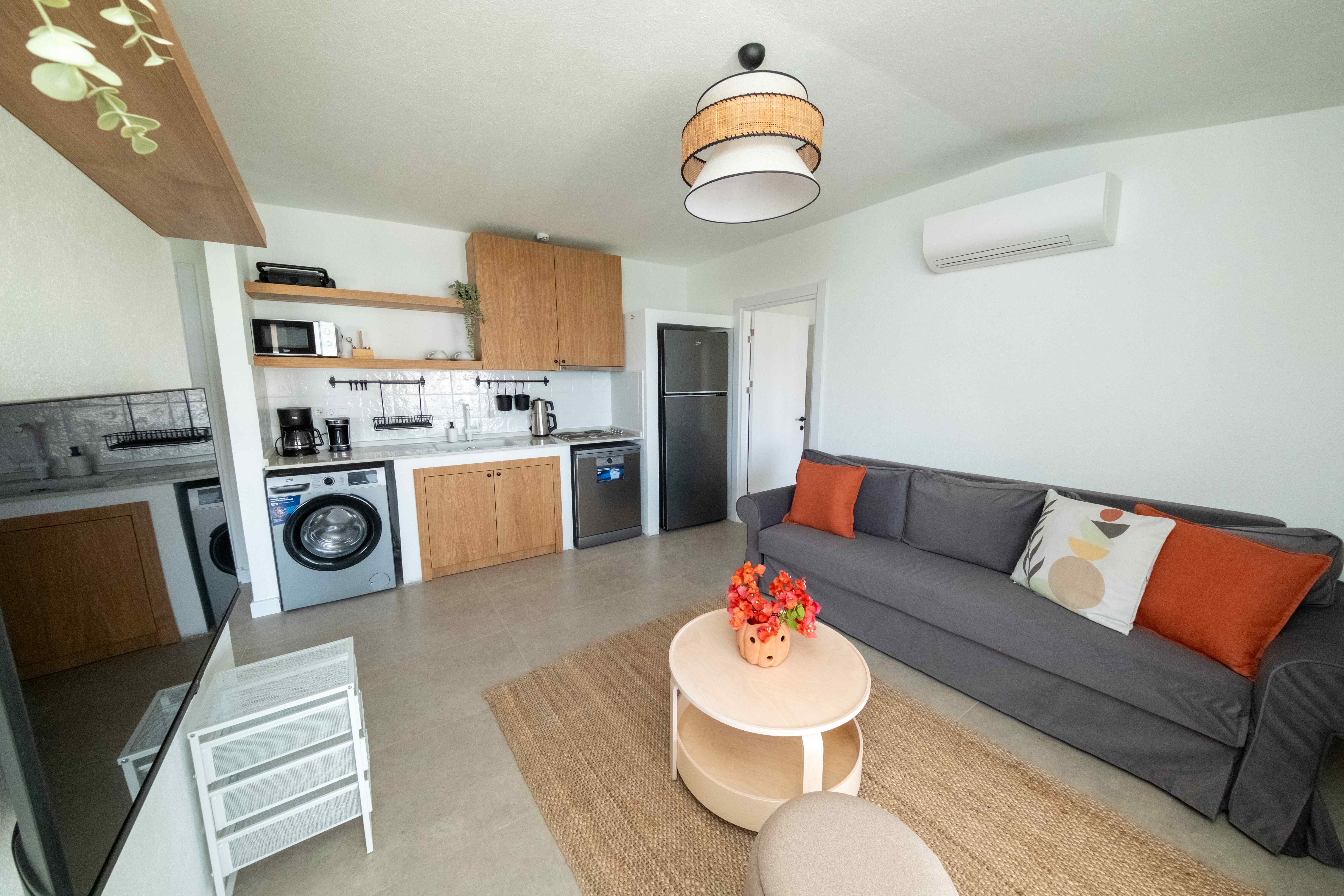 Deniz Manzaralı 2+1 Deluxe Suite