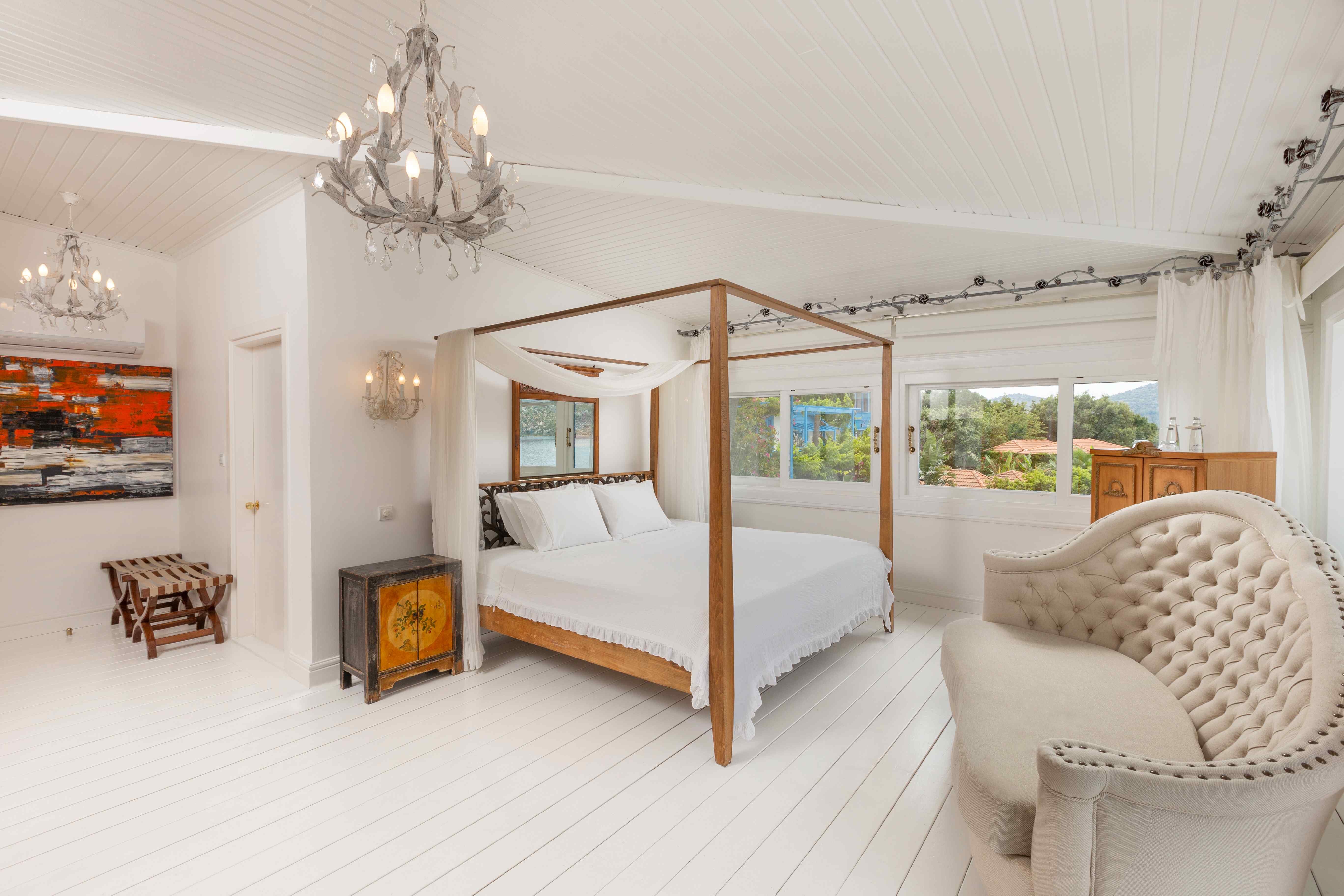 Luxury Suite (Gül)