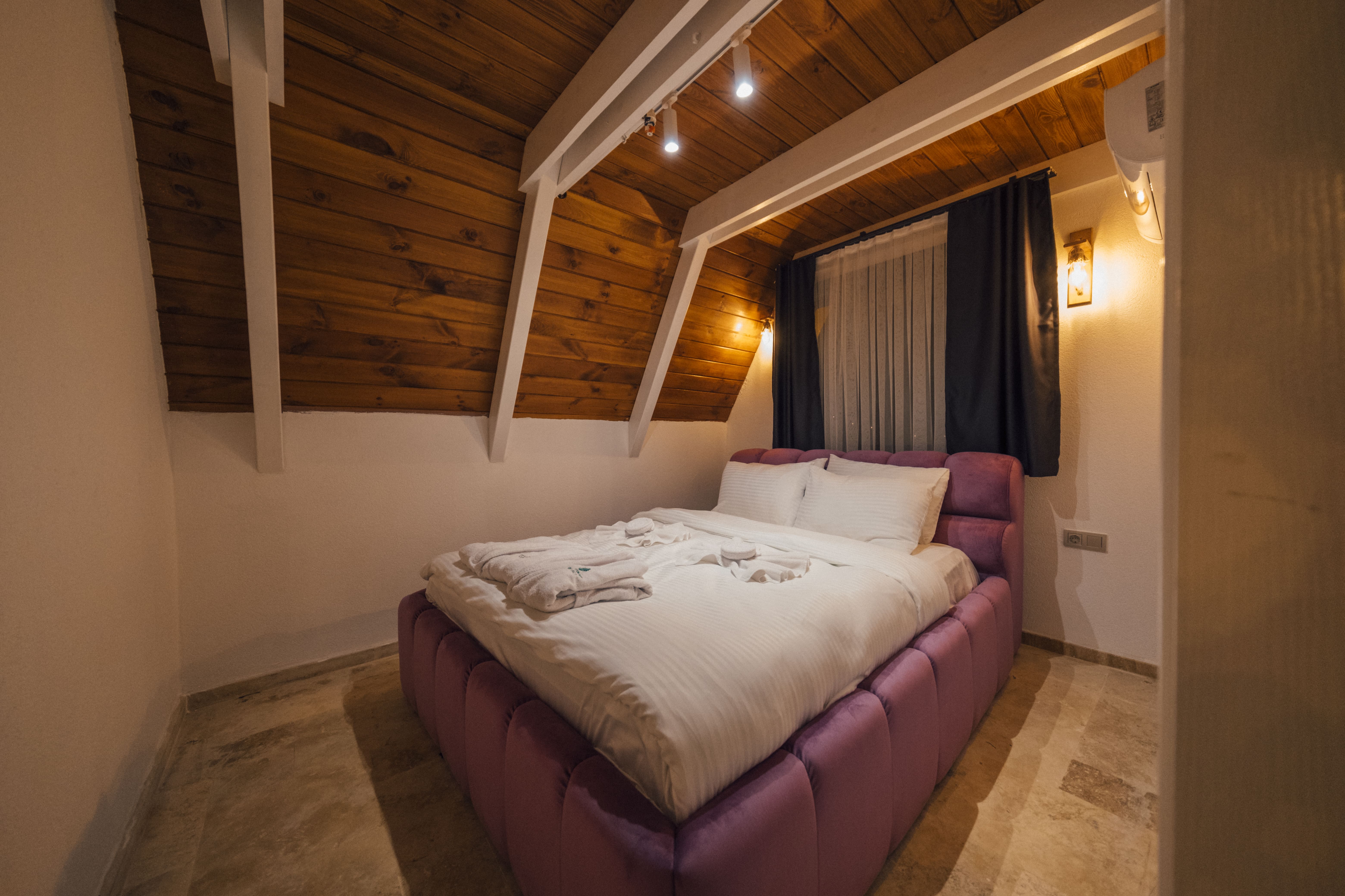 Presidential Suite 3+1 Apartment Room, Pool View