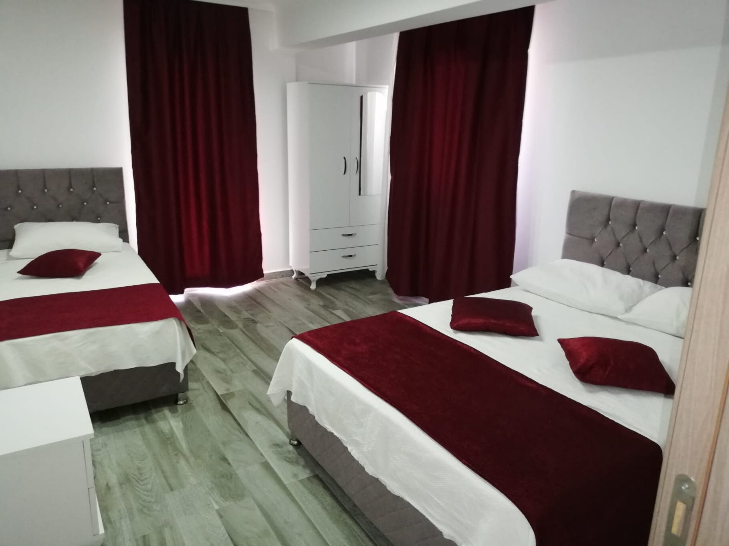 Premium Daire Oda, Havuz Manzaralı