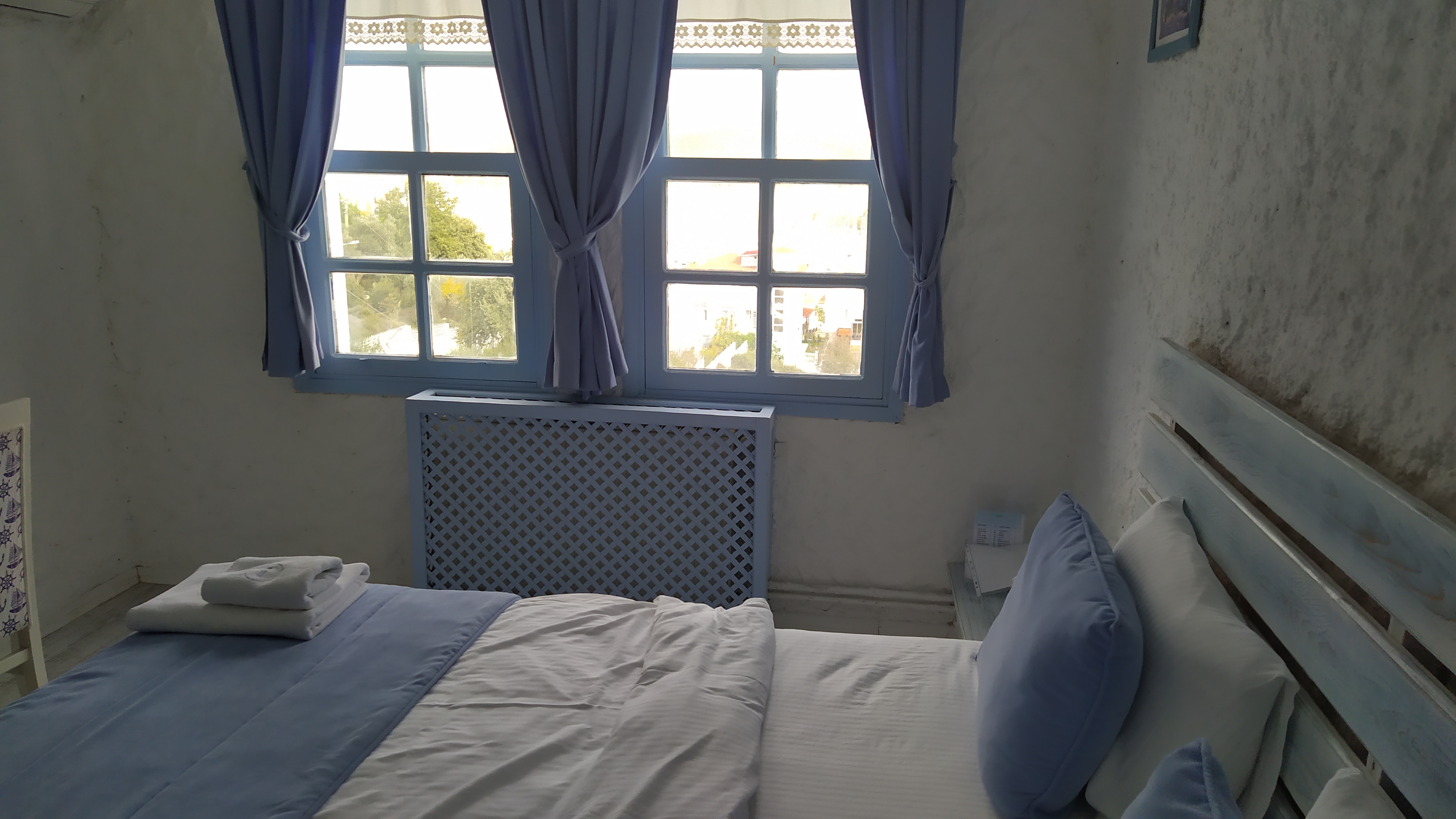 Thea Teos Otel