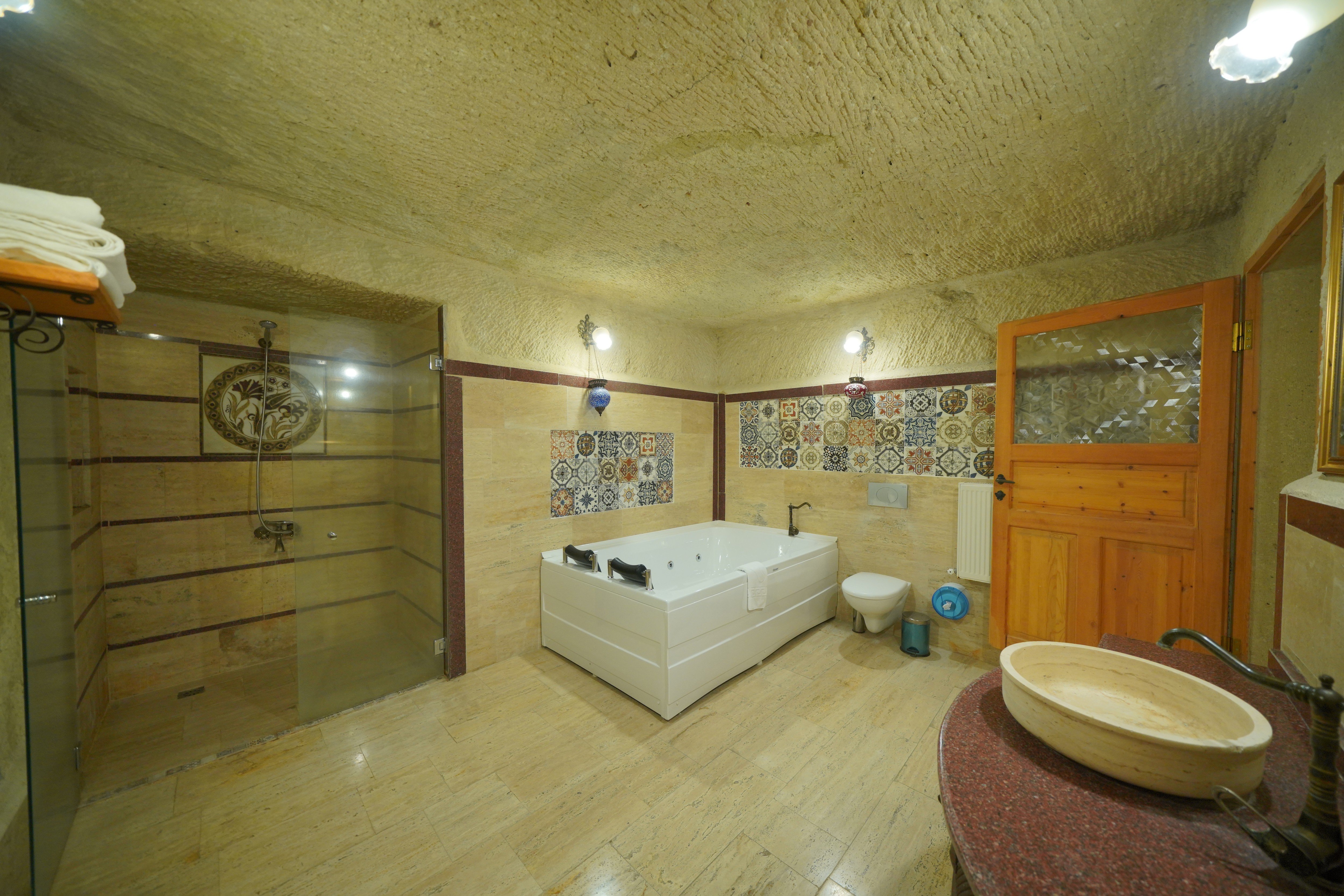 Fosil Cave Hotel