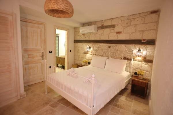 Bodrum Kat Standart Oda