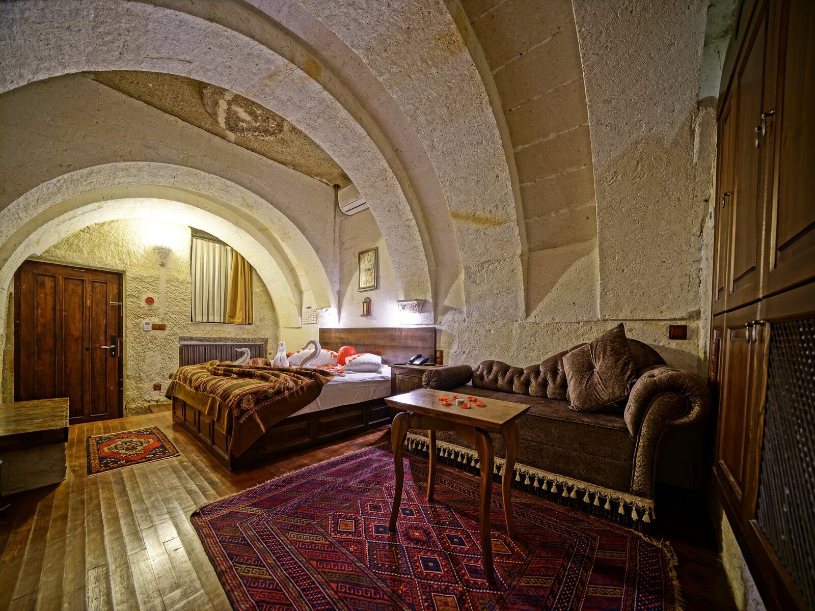 MDC Cave Hotel