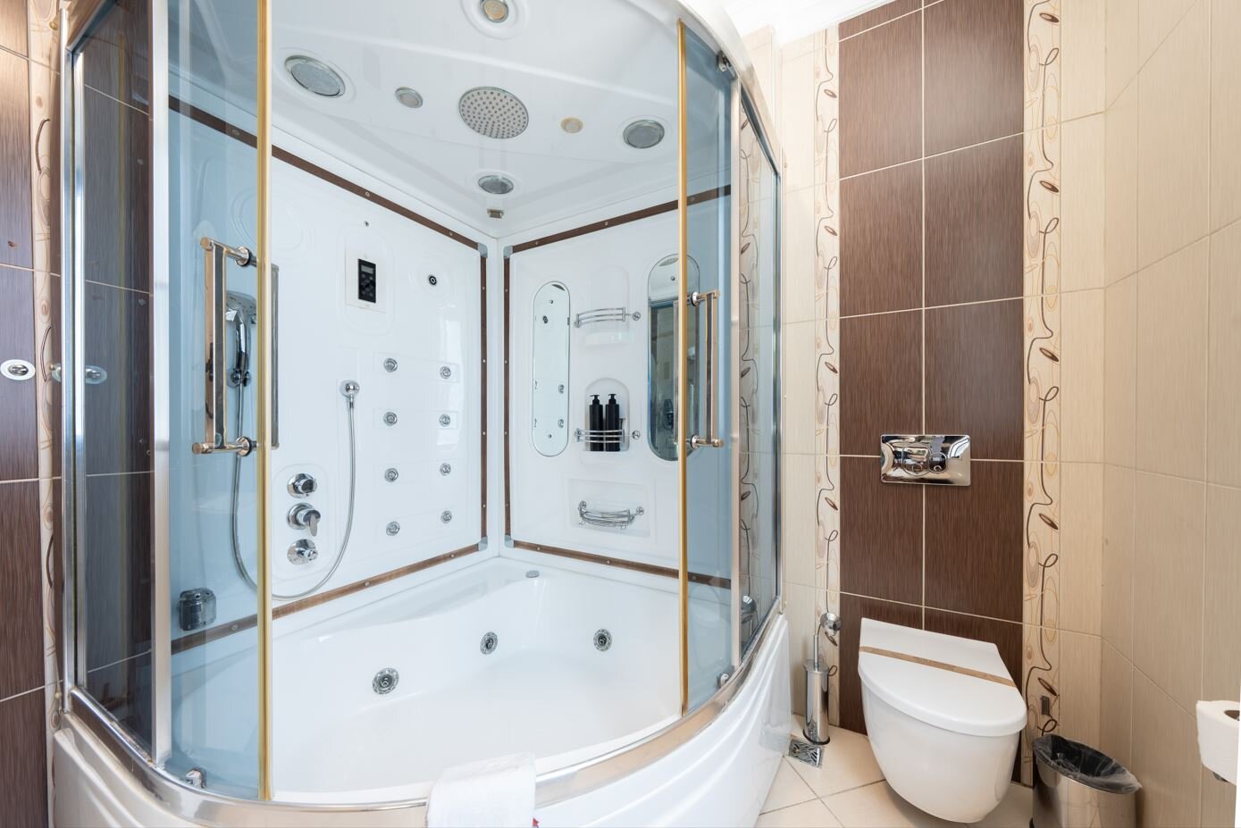 MaCity Hotel · 18