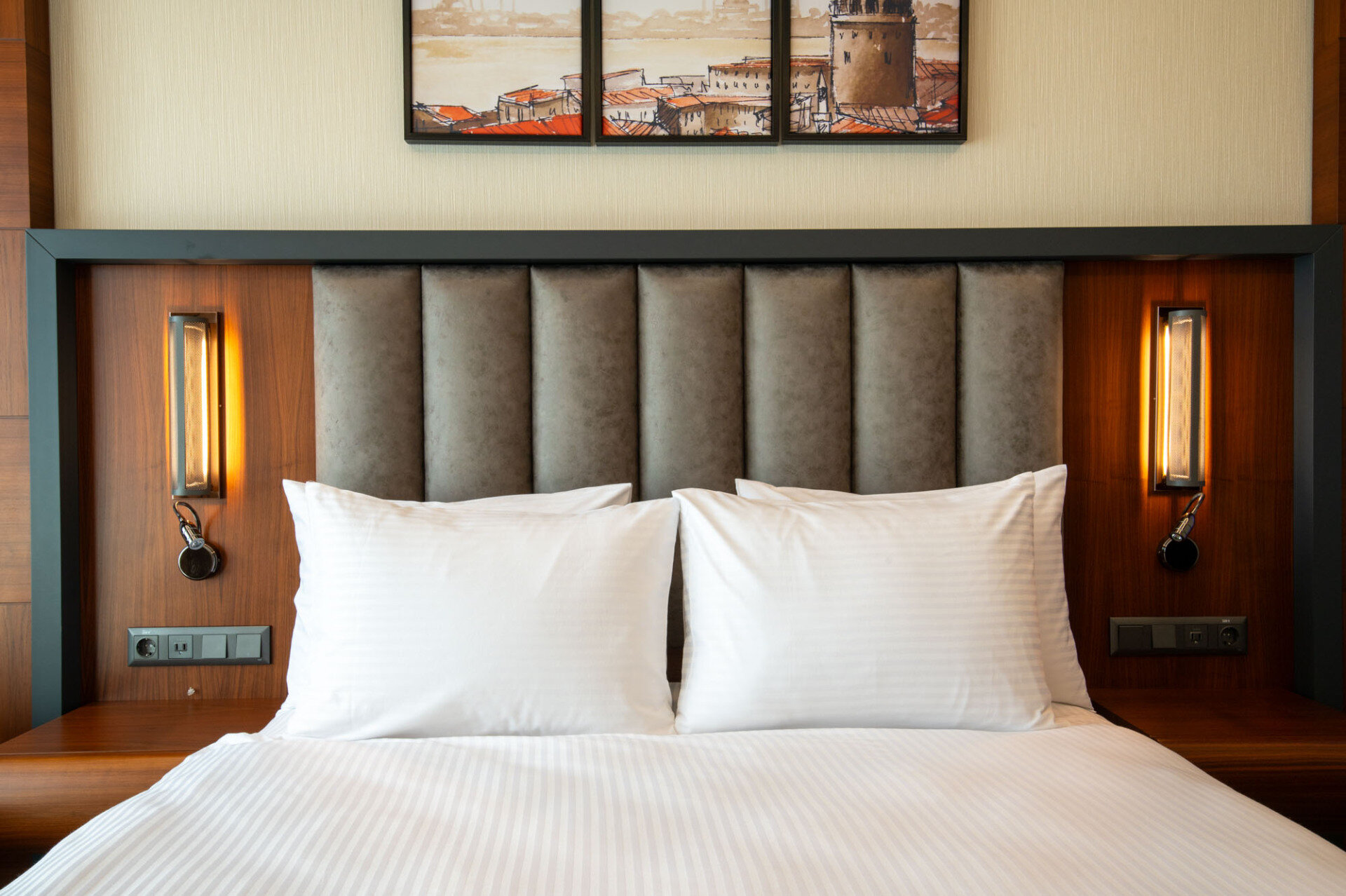 Accessible Room Queen French Bed
