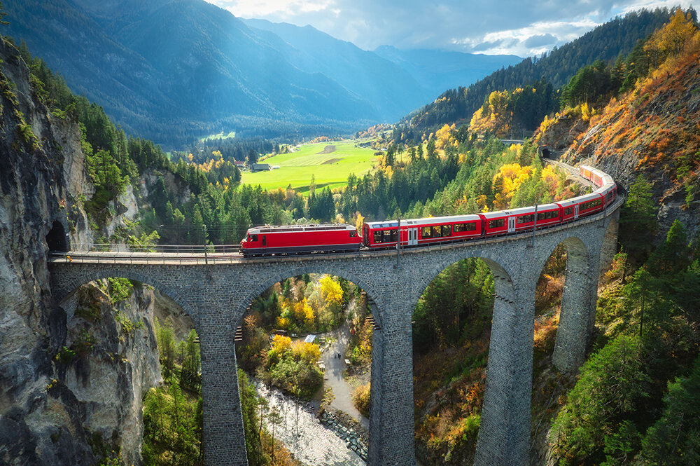 Elit Bernina Ekspresli İsviçre & Almanya & Avusturya & Liechtenstein & İtalya Turu THY ile 5 Gece Ekstra Turlar Dahil (ZRH - MXP)