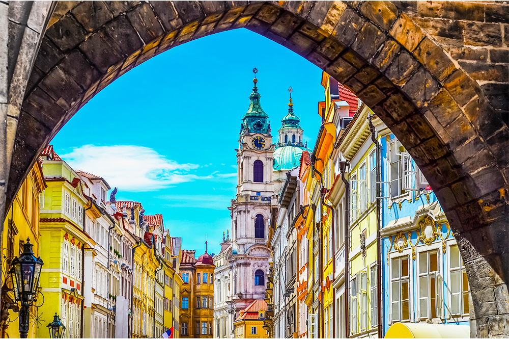 Prag - Pegasus Havayolları ile - 3 Gece (Öğlen Gidiş-Dönüş)