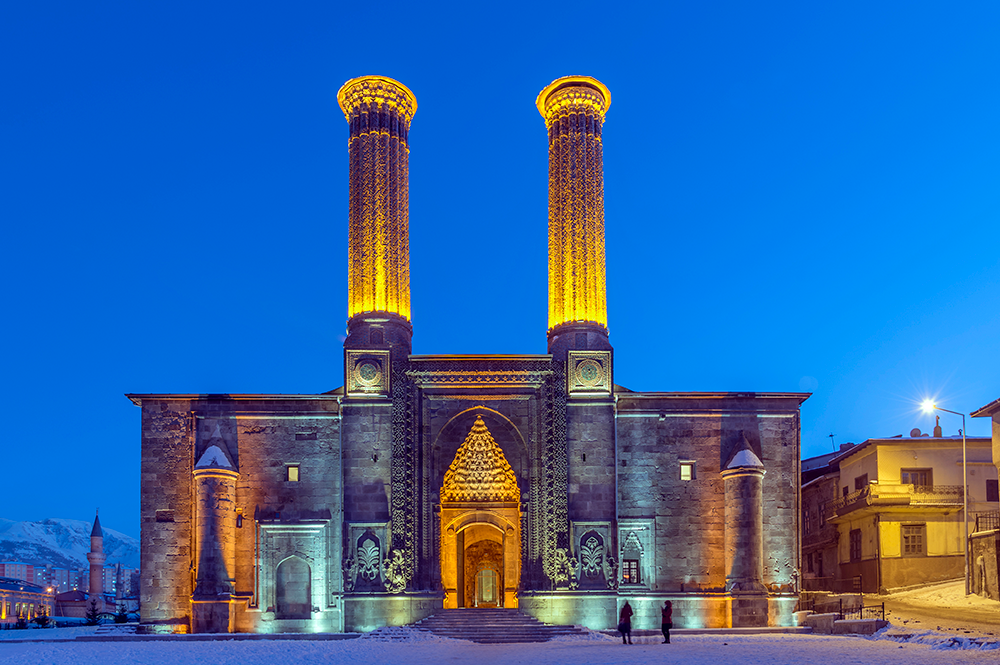 Turistik Doğu Ekspresi Ajet ile Kars Turu 1 Gece Otel 2 Gece Tren Konaklamalı