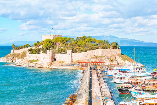 Kuşadası Pamukkale Turu 2 Gece Konaklamalı İstanbul Çıkışlı Bahar ve Kış Dönemi 19 Mayıs Özel