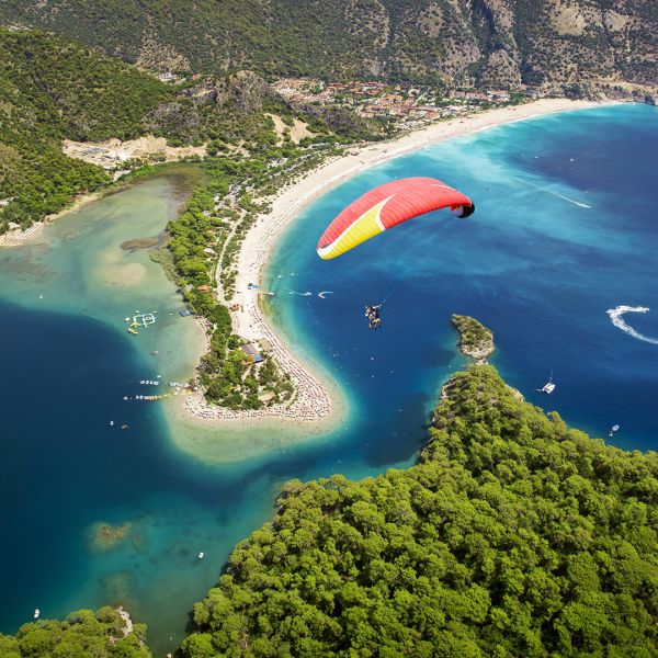 Izmir Cikisli Gunluk Gunubirlik Turlar Canakkale Efes Sirince Meryemana Bozdag Uludag Kayak Ayvalik Kusadasi Cesme Tekne Turu