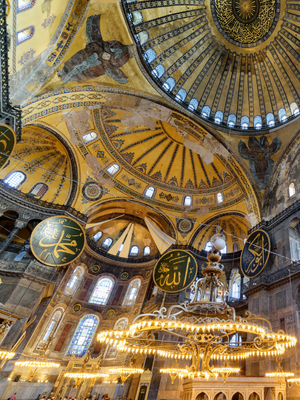 Uçaklı İstanbul Tarihi Yarımada Pierre Loti Dolmabahçe Kuzguncuk Kadıköy Turu 2 Gece Konaklamalı Samsun Çıkışlı Kurban Bayramı Özel
