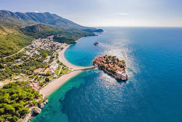 Budva Rüyası Turu -3* Oteller- Air Montenegro Havayolları Özel Seferi İle 4 Gece Vizesiz (TGD-TGD)