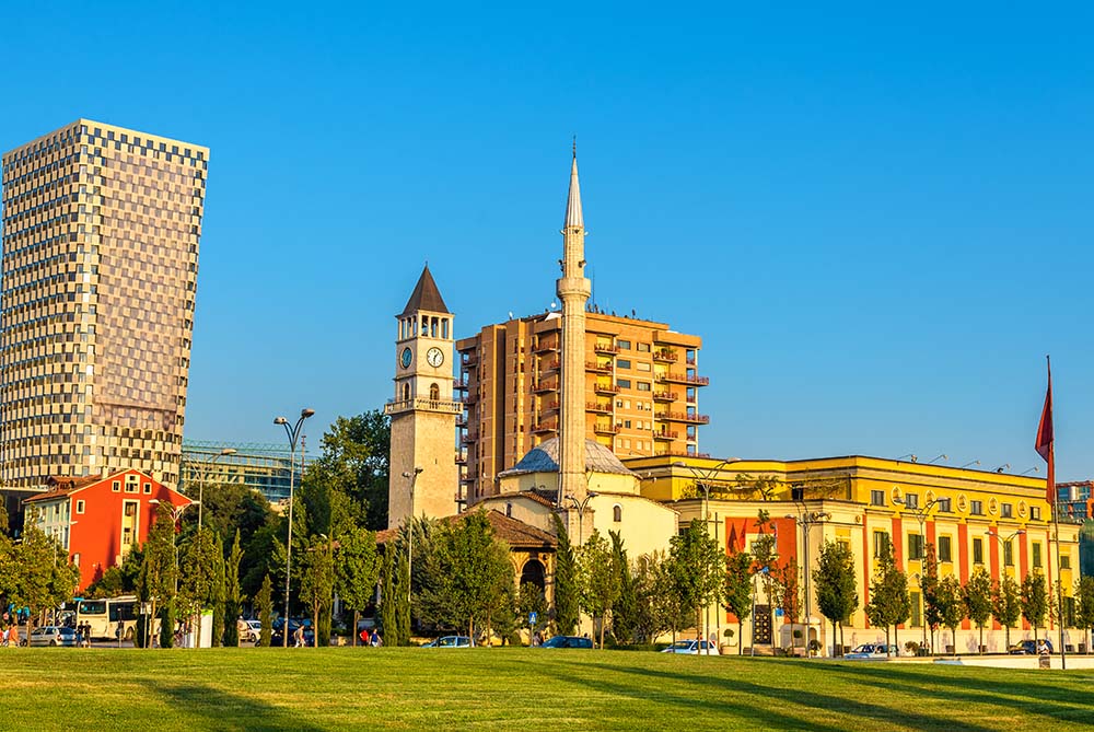 Balkan Üçlüsü Air Albania Havayolları ile 3 Gece (TIA-TIA)