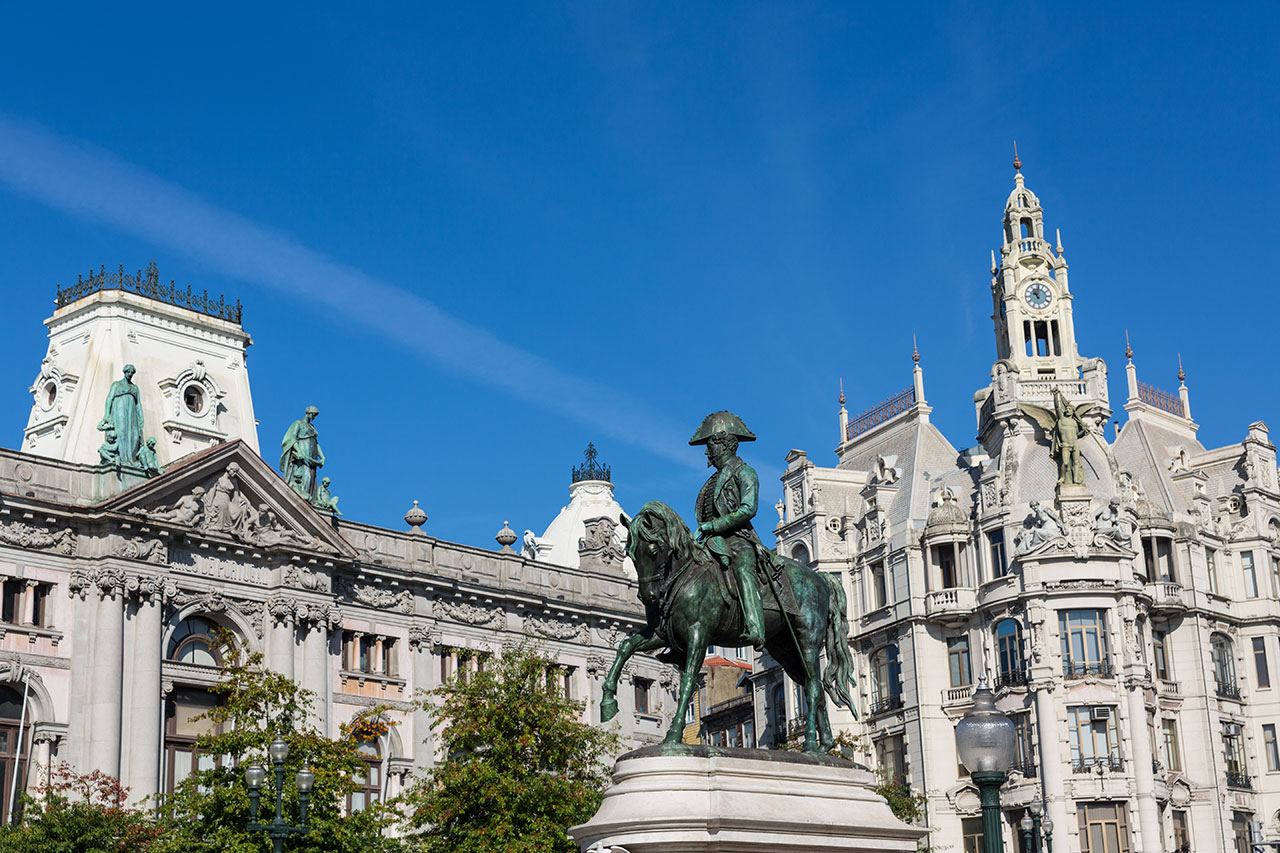 Elegant Mega Portekiz ve Endülüs Turu (AGP-OPO) Türk Havayolları İle 7 Gece 