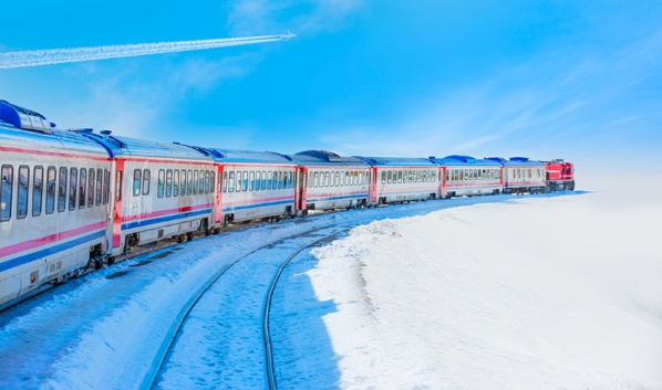 İzmir Çıkışlı Turistik Doğu Ekspresi Sun Express ile Kars Turu 2 Gece Otel 1 Gece Tren Konaklamalı (Ankara-Kars yönü) Sömestr Özel